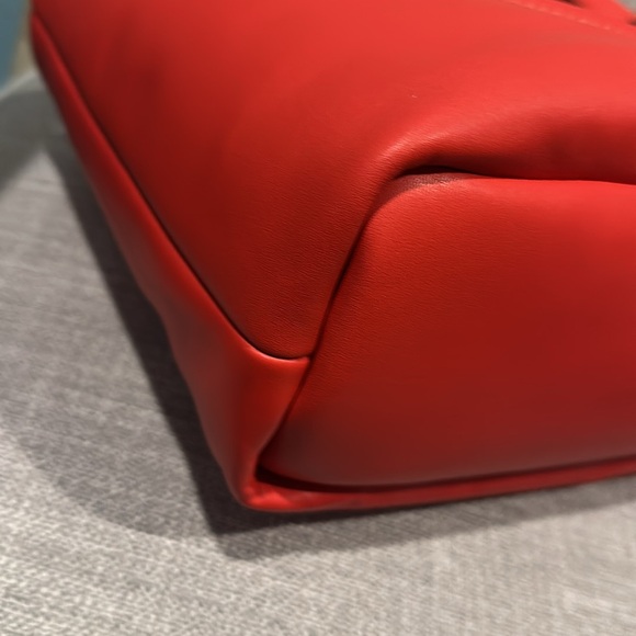 NEW Coach pillow tote bag - Picture 11 of 16